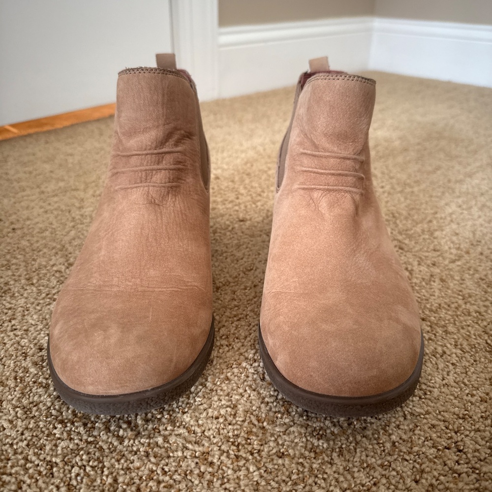 Dansko Waterproof Leather Tan Boot - image 3